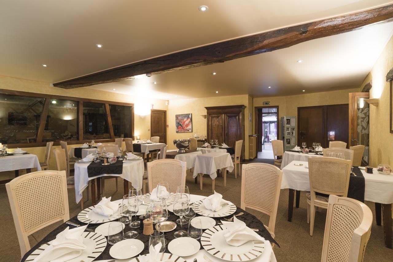 Hotel Restaurant Laurent Perreal Attignat 외부 사진
